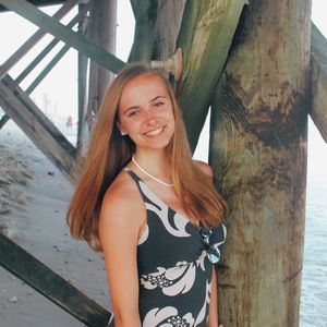 Meet your Posher, Julia